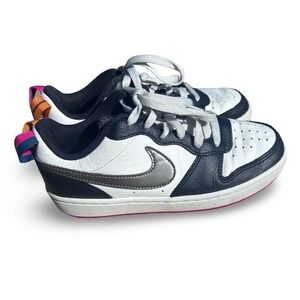 Nike Court Borough Low 2 SE Juniors in white 3.5Y